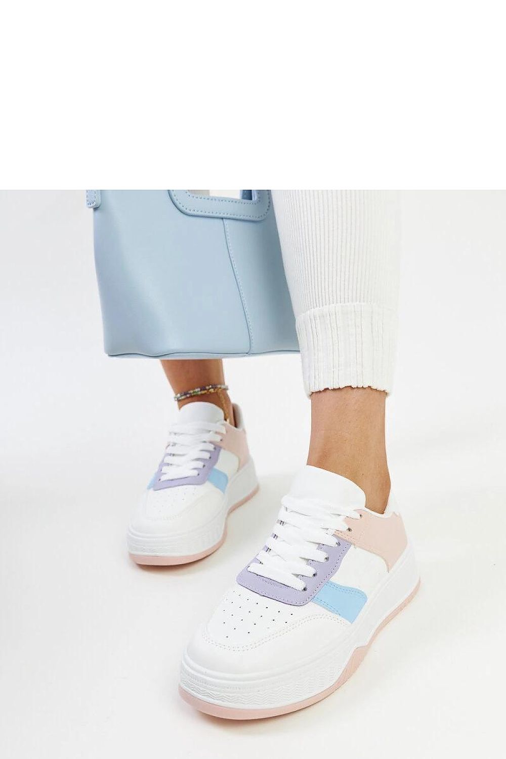 Sneakers model 207408 Solea