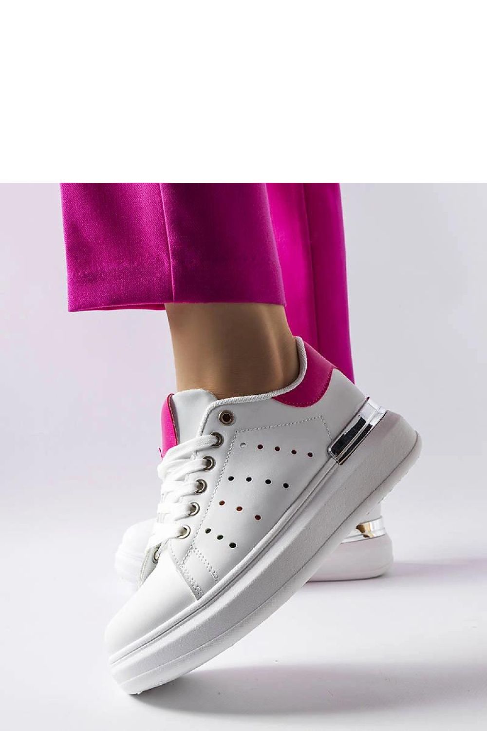Sneakers model 207946 Solea