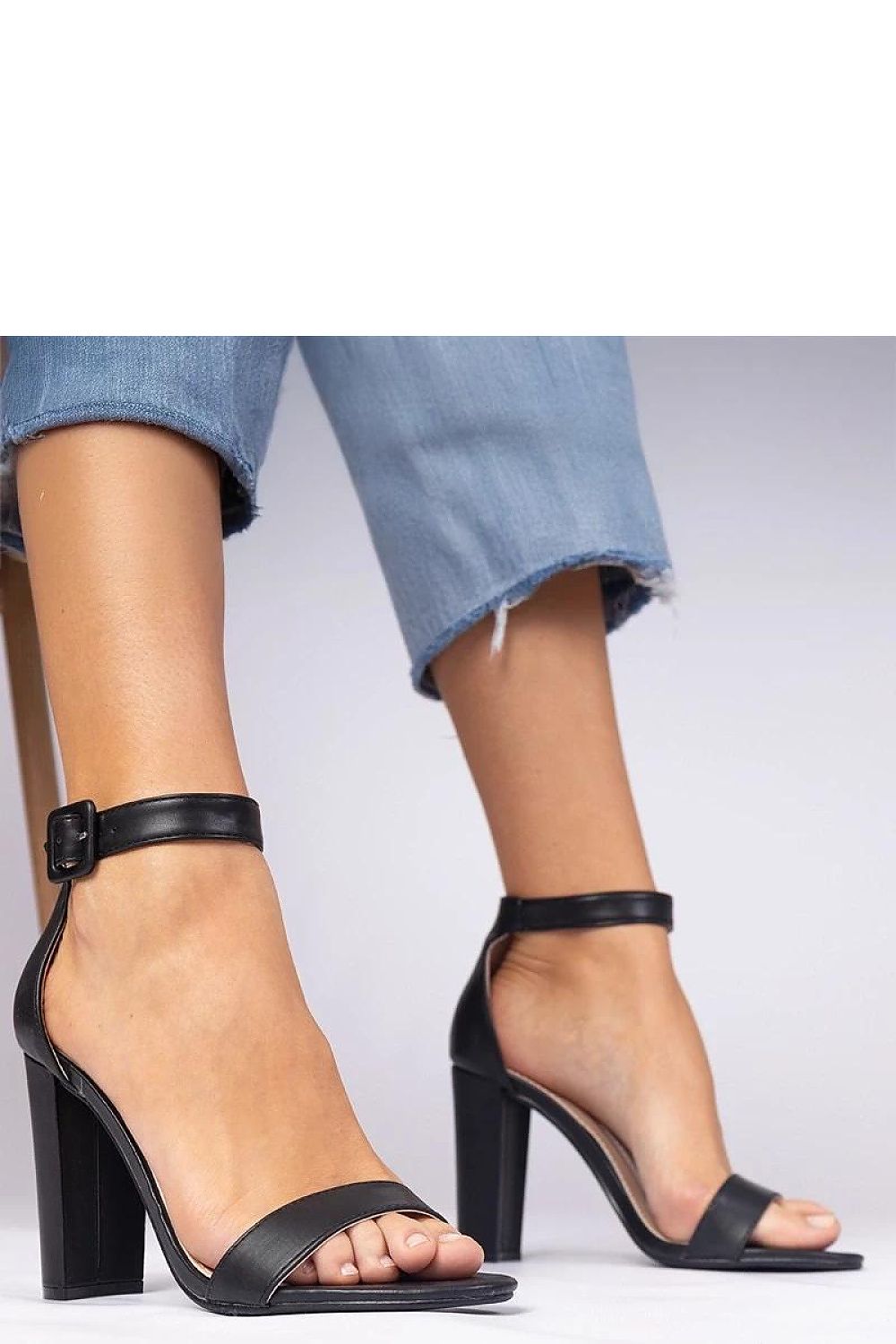 Heel sandals model 211052 PRIMO
