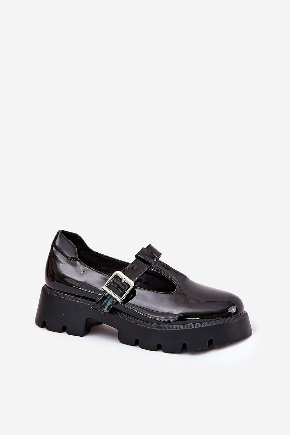 Low Shoes model 211125 Step in style