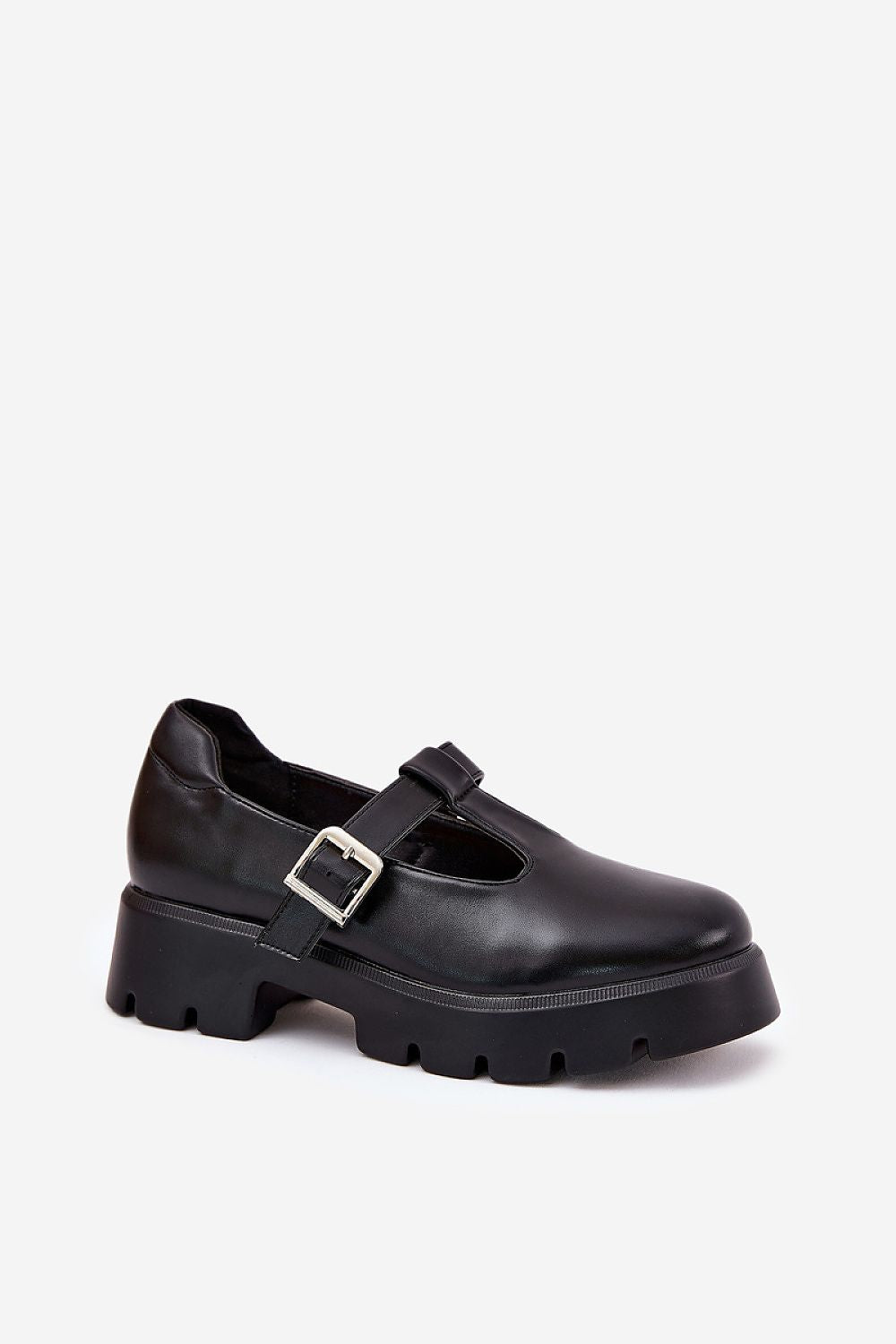 Low Shoes model 211126 Step in style